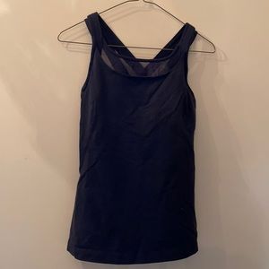 Lululemon strappy tank with built in bra. Sz m. Mostly likely a 6.